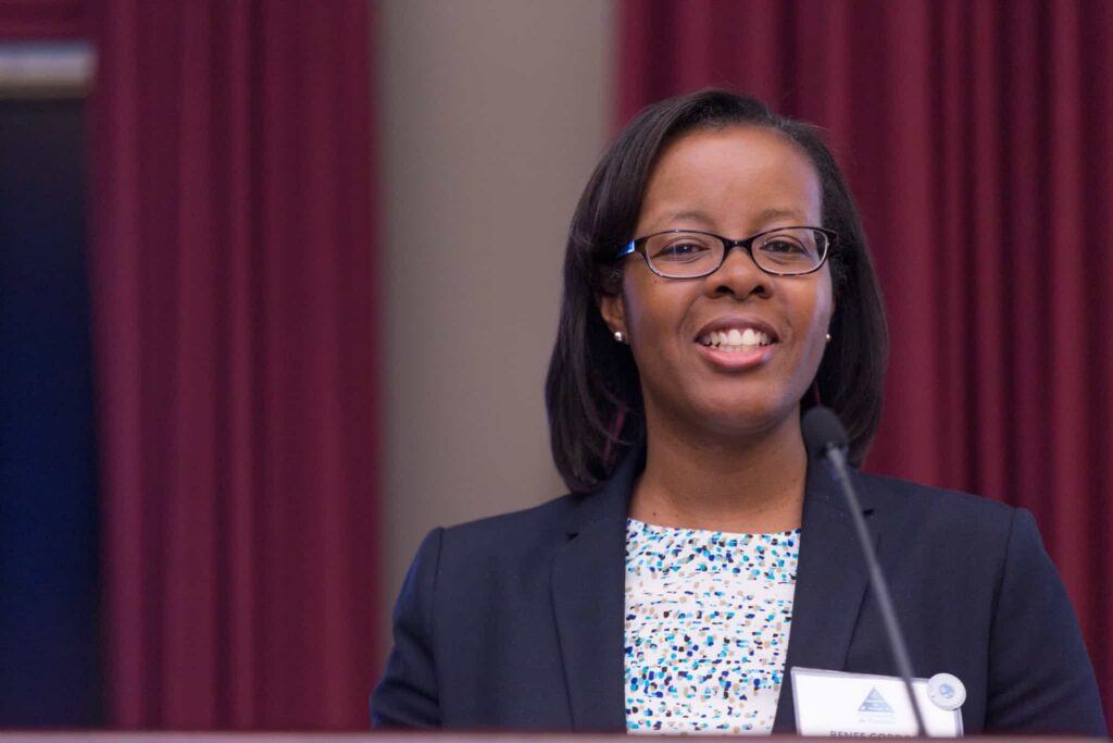 Image of Renee Gordon at podium